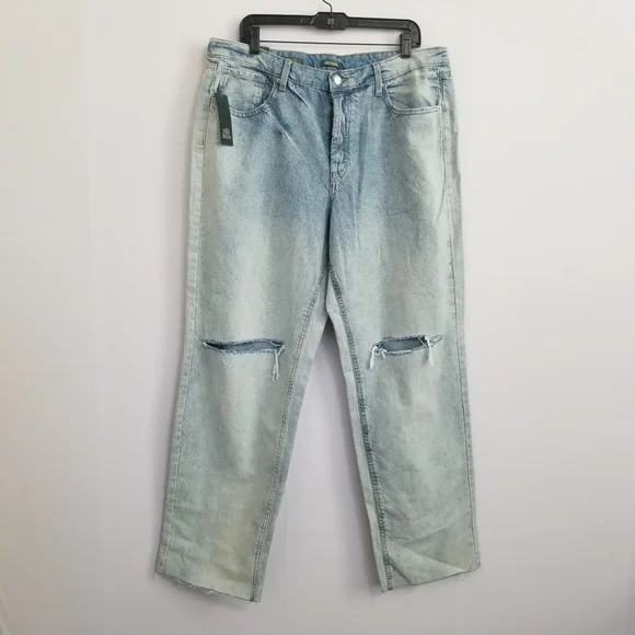 NWT Wild Fable High Rise Straight Distressed Jeans Size 16 - Picture 1 of 10
